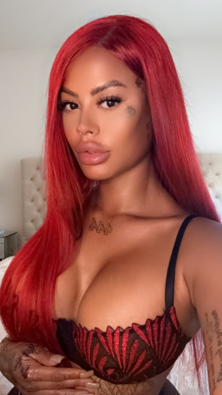 LittleMinxRobinson at onlyfans