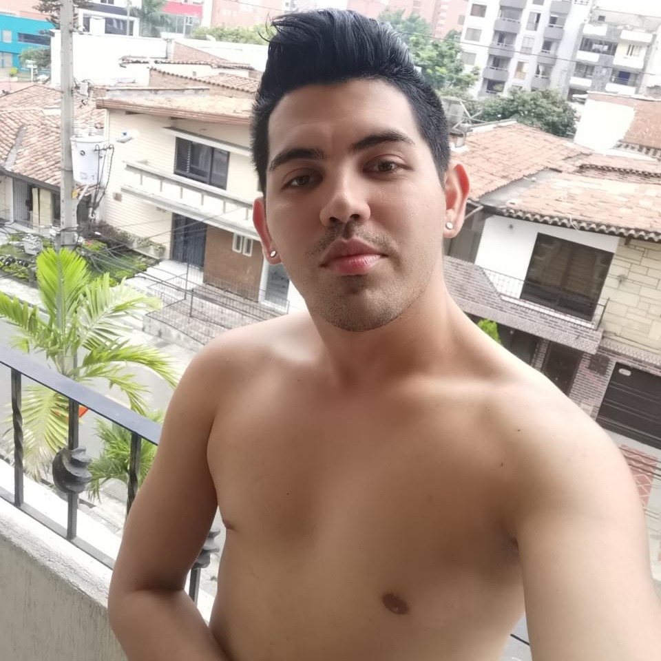 daimon_love at fancentro
