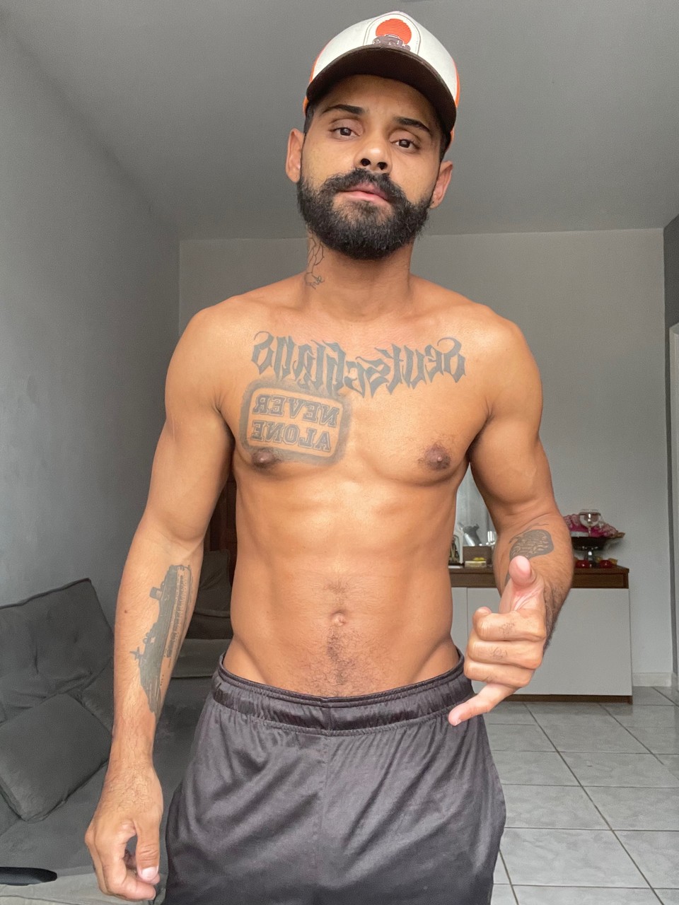 Fernando 🌎🇧🇷🇺🇸🇨🇦🇻🇪🇮🇳🇦🇷🇵🇹🇩🇪🇪🇸🇮🇷 at onlyfans