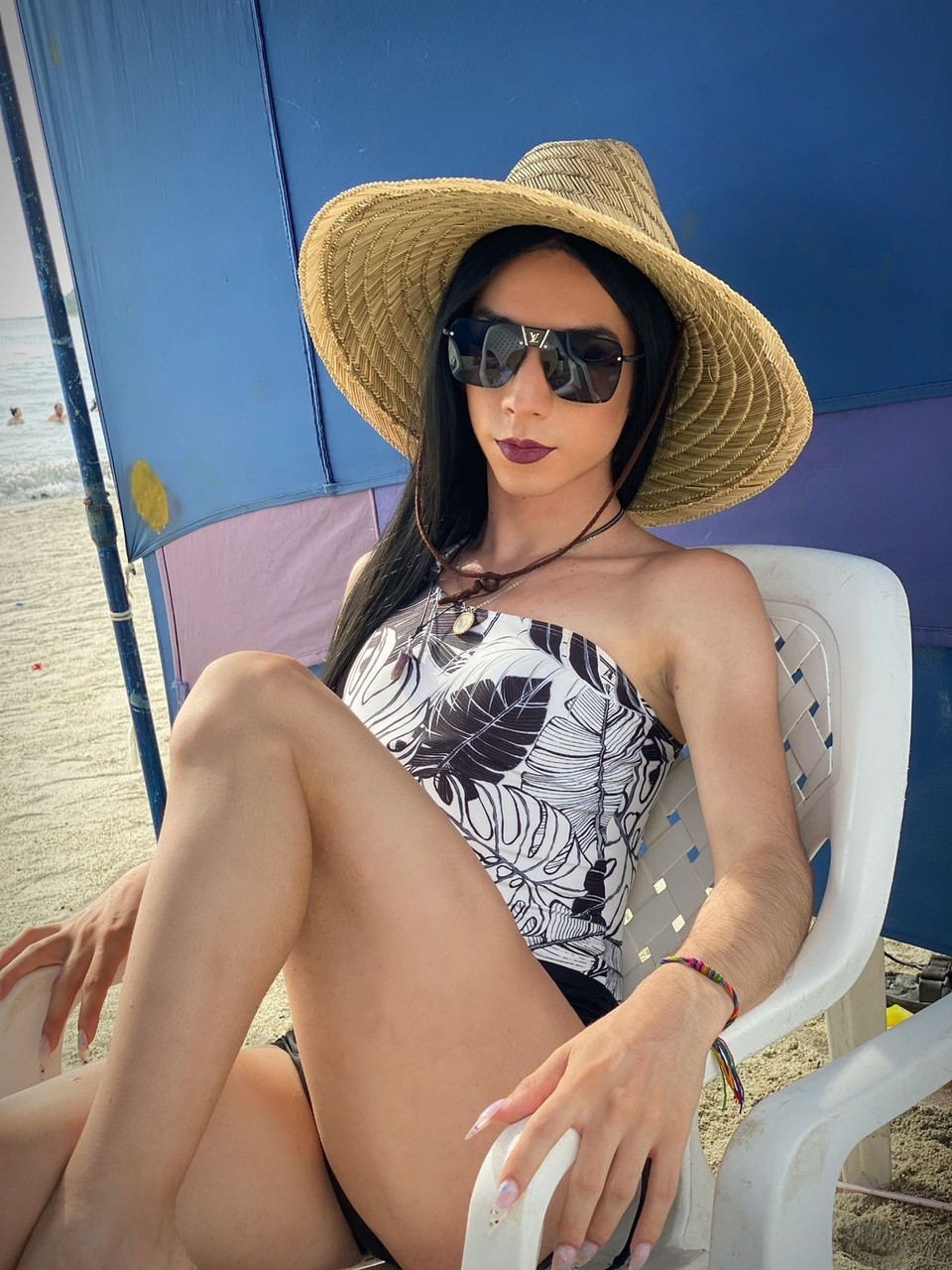 Leonie Saanvi at onlyfans