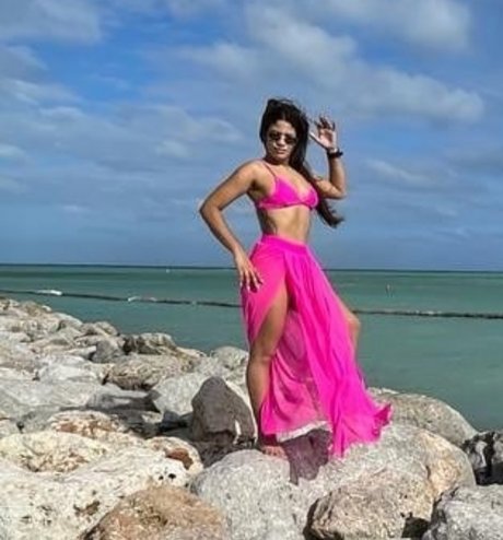 Lesly