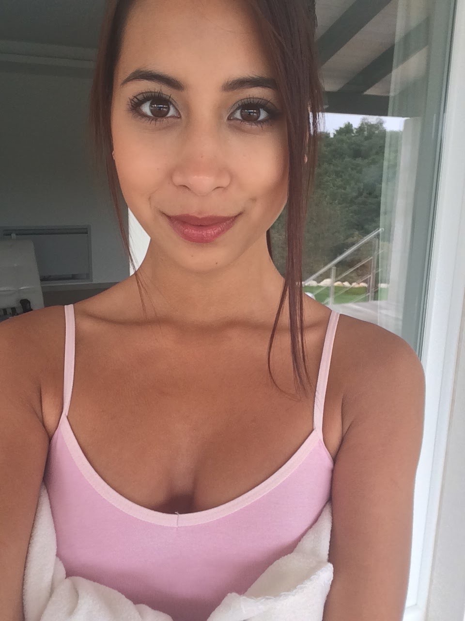 Paula Shy at onlyfans
