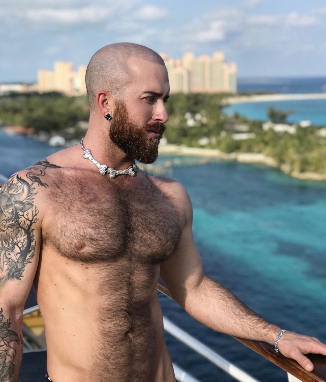 B☿NER  🌙 at onlyfans