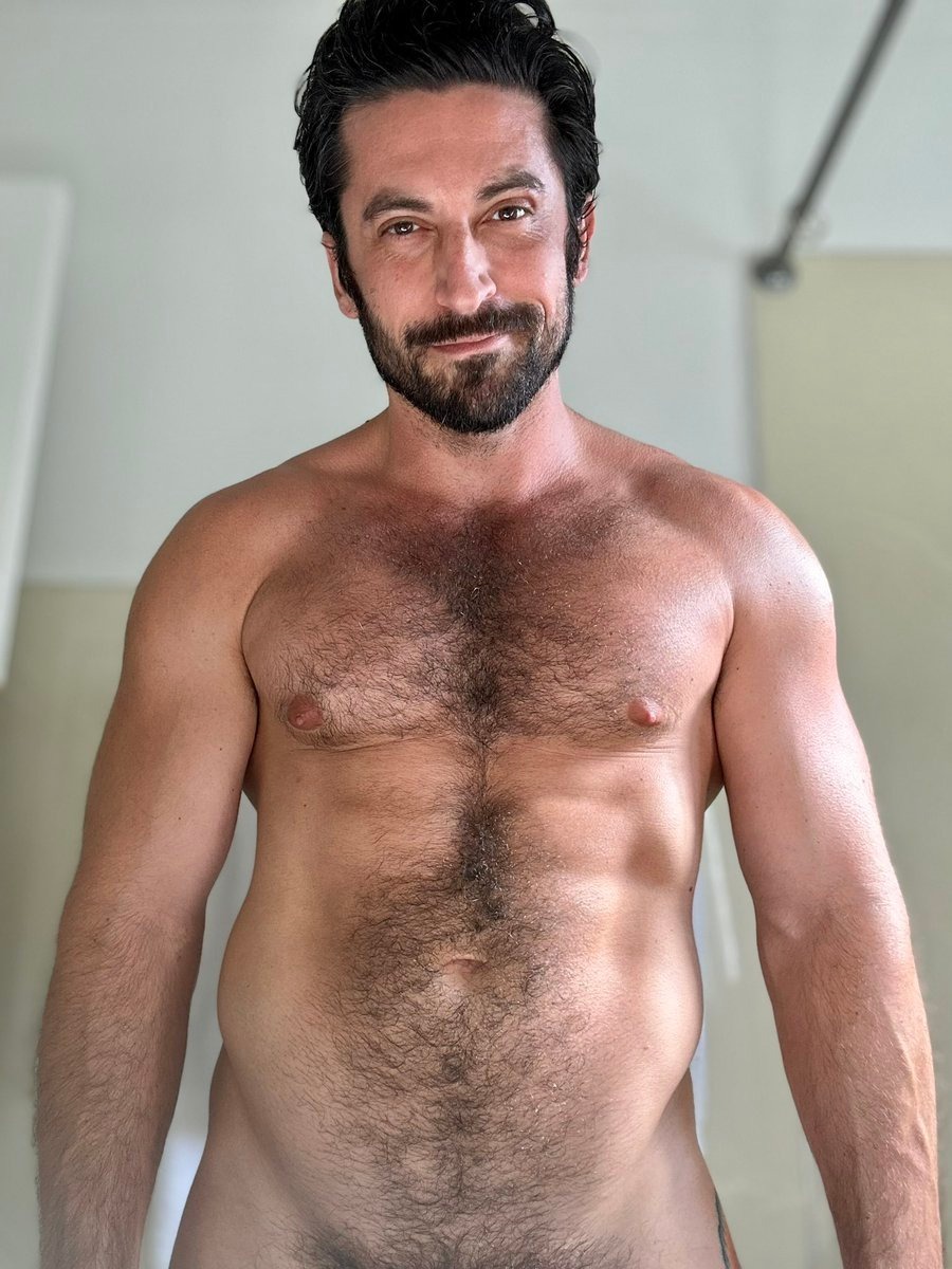 Kit Corrigan at onlyfans