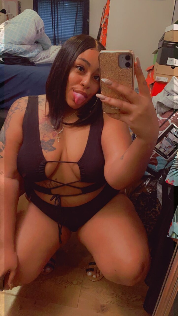 Chardonnay at onlyfans