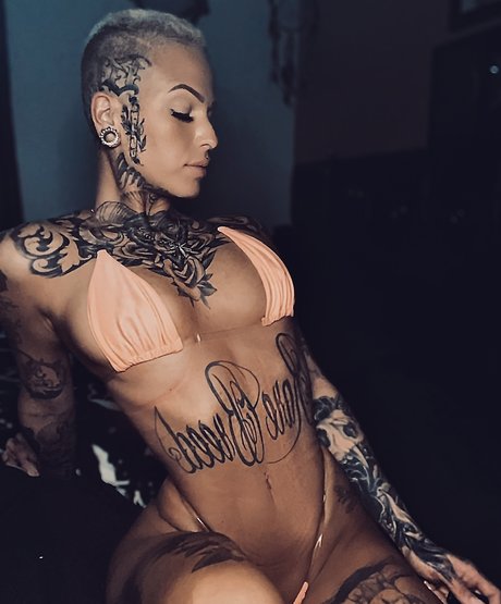 𝕊𝕦𝕝𝕥𝕣𝕪_𝕊𝕒𝕓𝕖𝕝𝕏𝕏𝕏 - onlyfans
