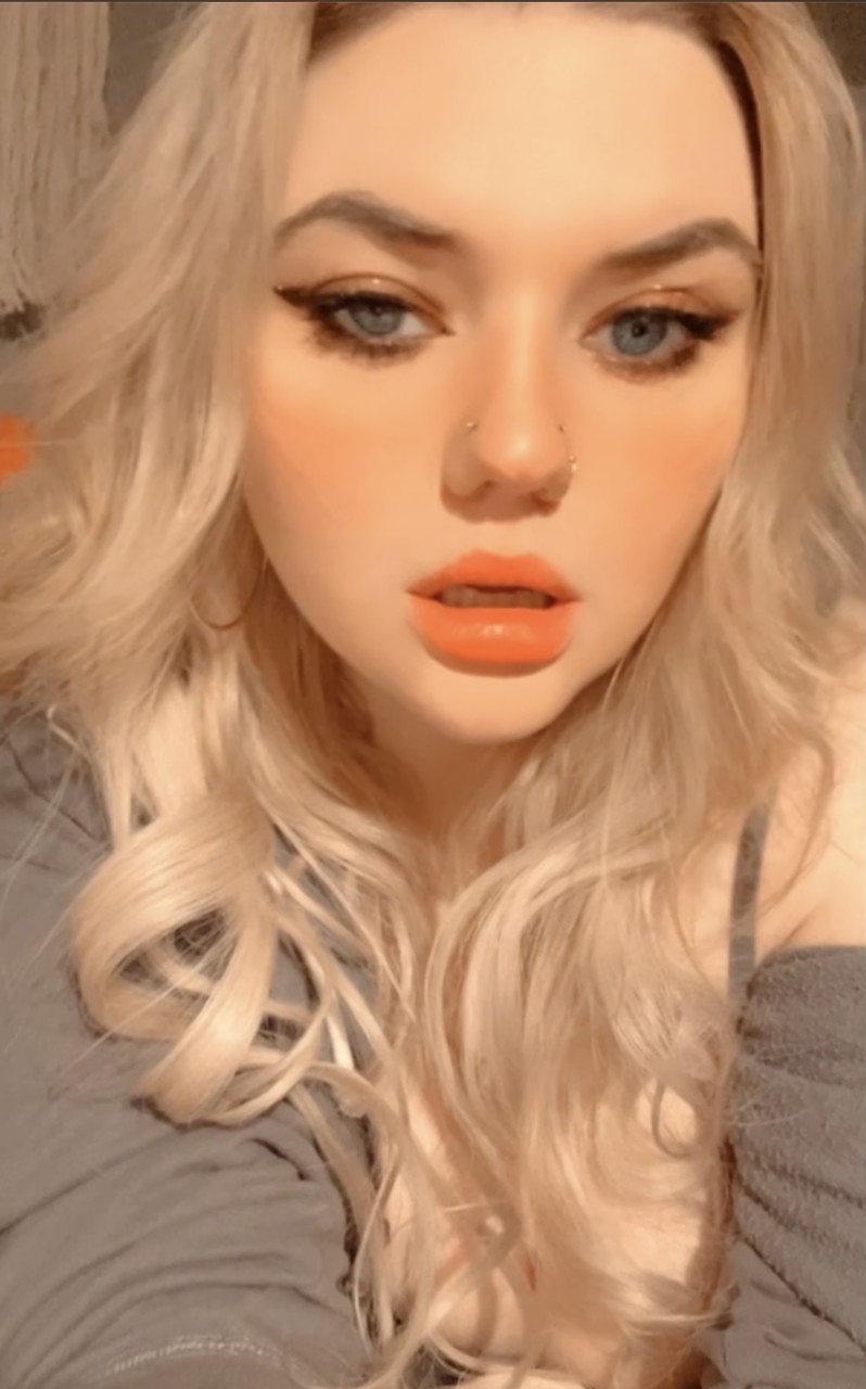 emme valentine 🍒⚡️TOP 8.3% at onlyfans