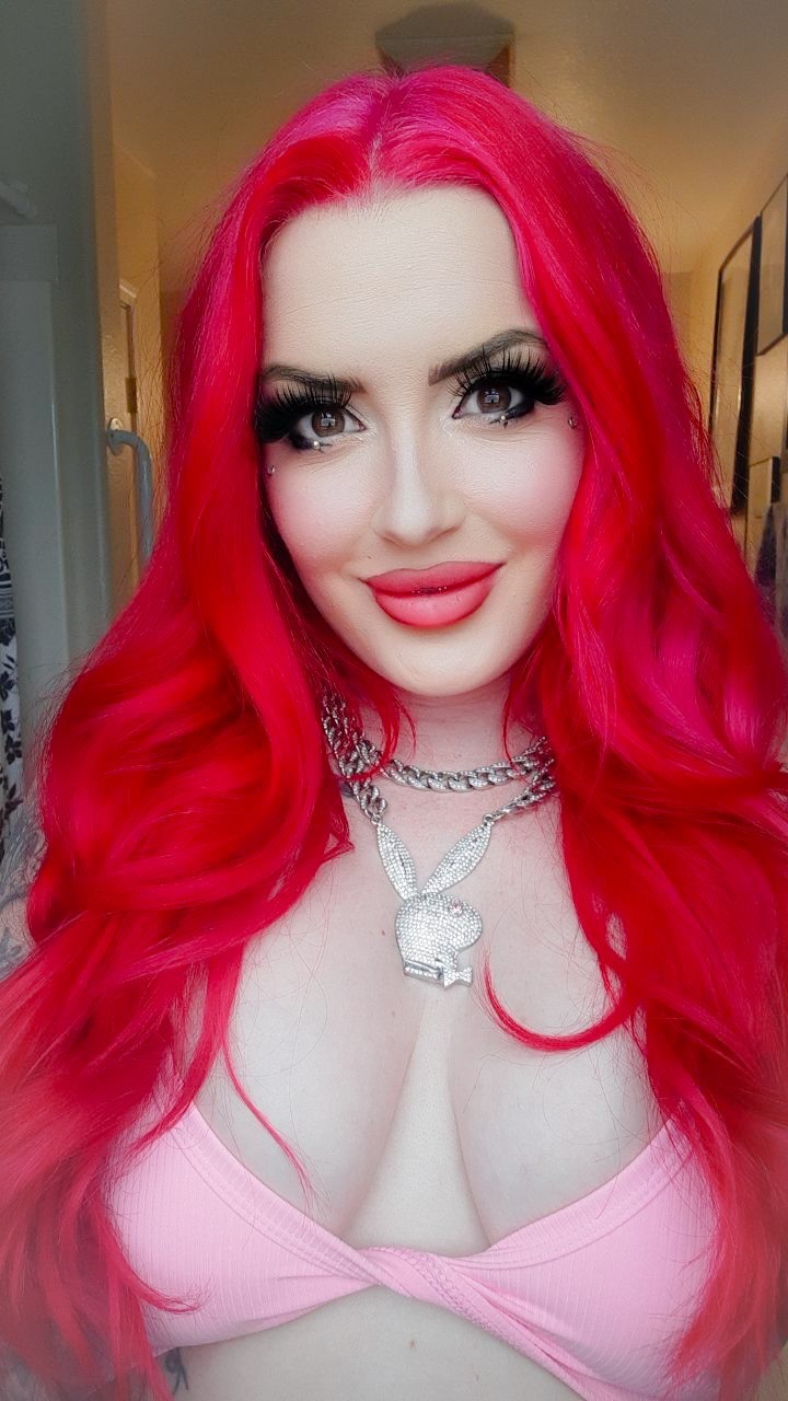 Nikki Ice at onlyfans