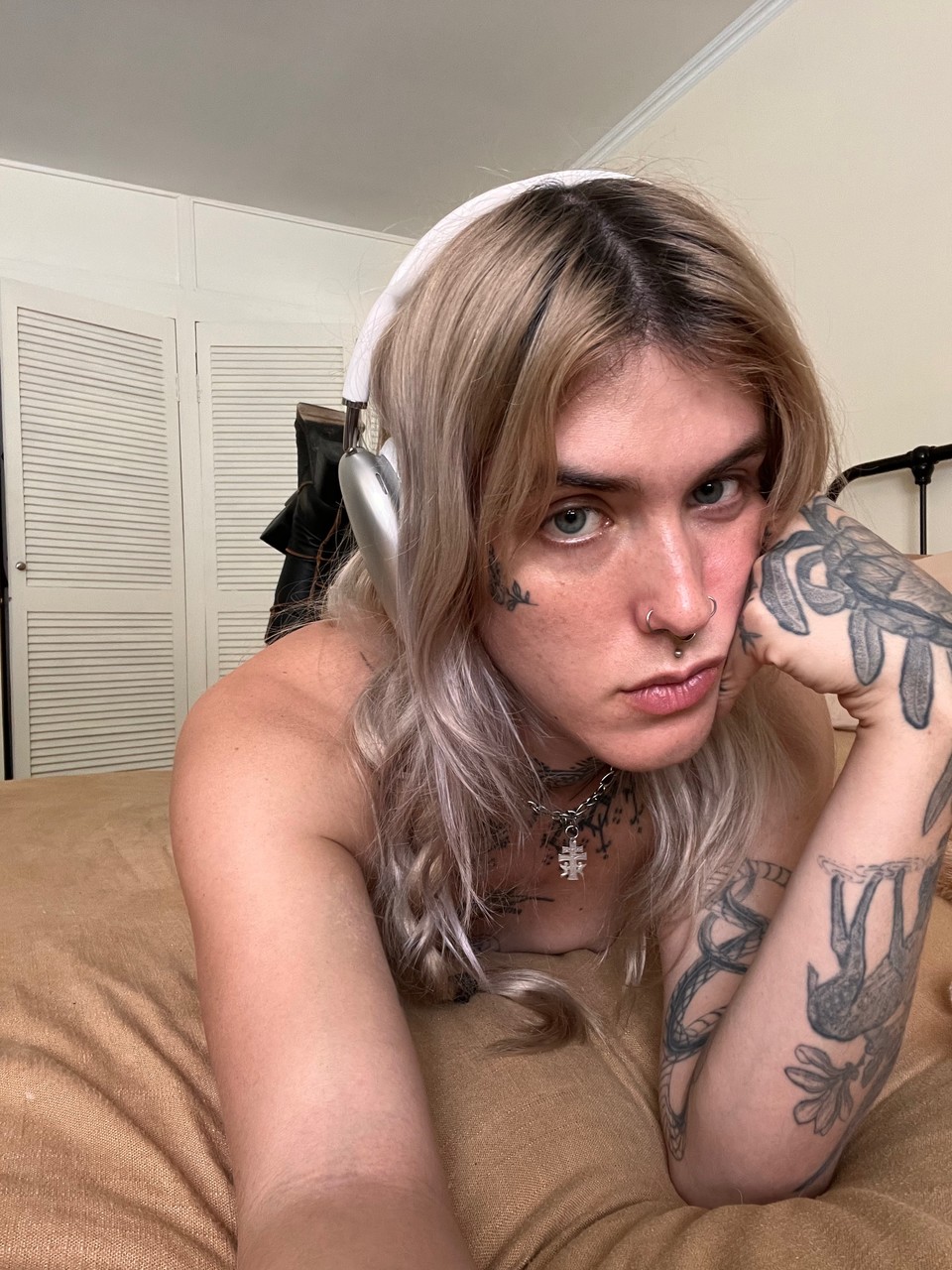 Izzy at onlyfans