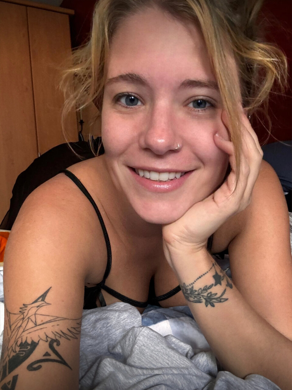 Lena 🍓 at onlyfans