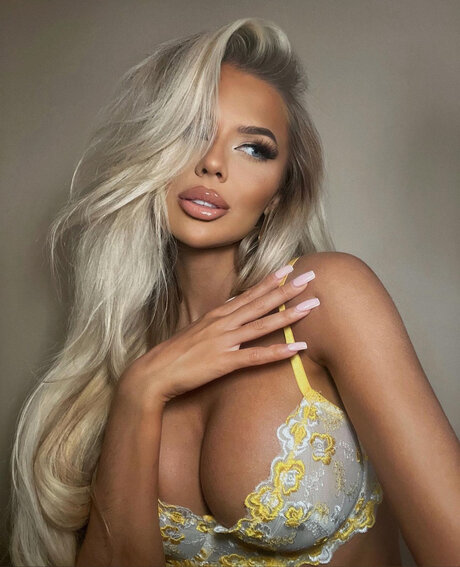 Sylvija - onlyfans