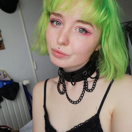 Missyauxdrapsroug