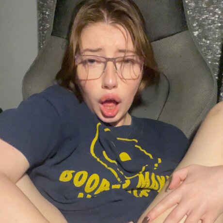Dani Daae - onlyfans
