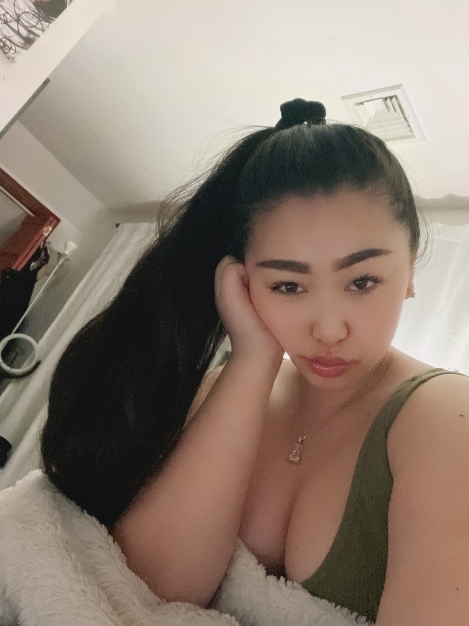 Vietnamese Bae at onlyfans