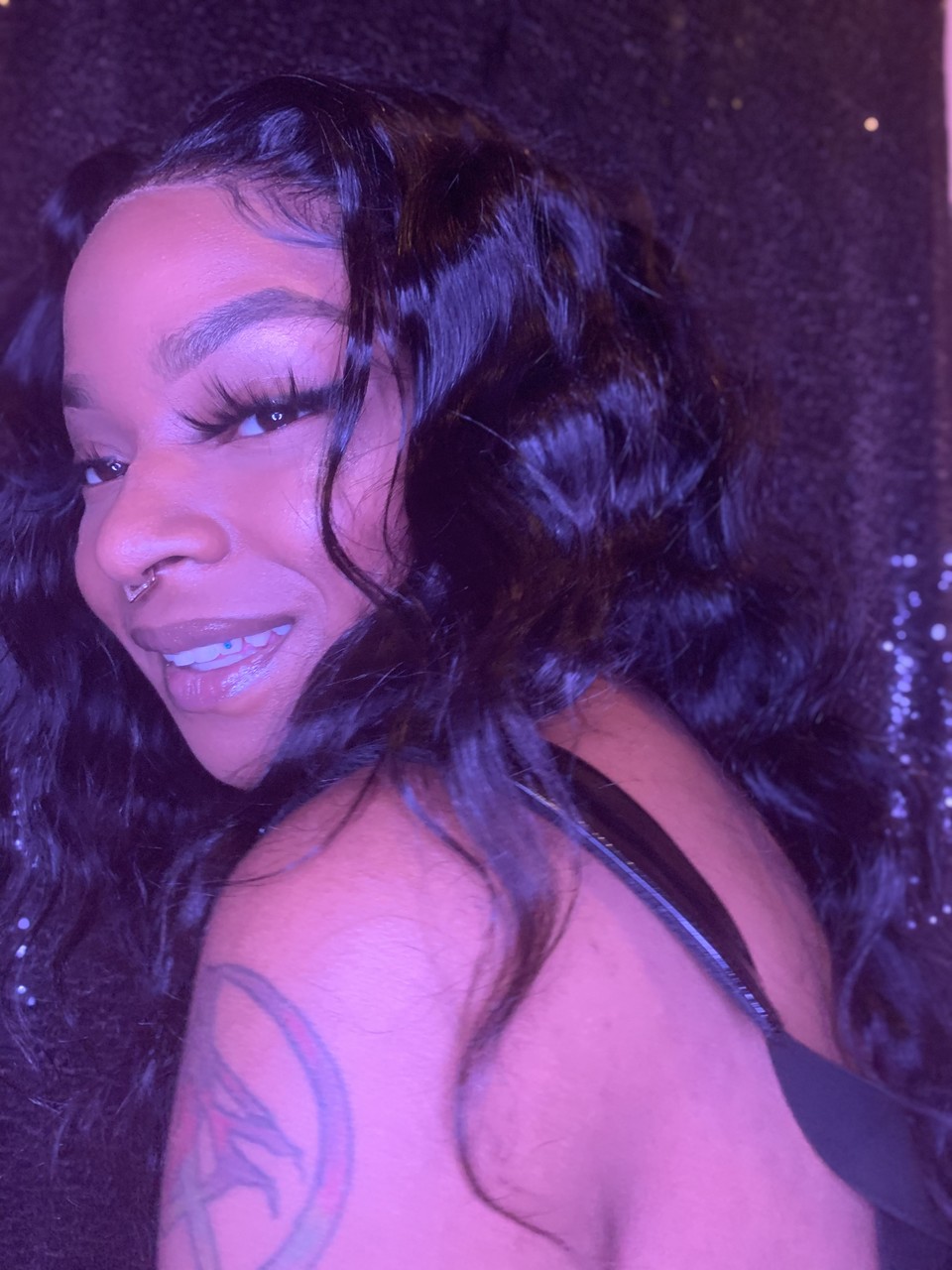 Smoking on Duchess at onlyfans
