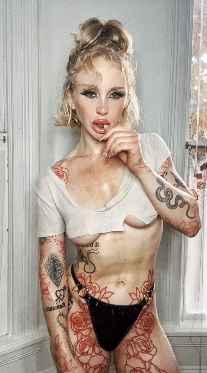 Star at onlyfans
