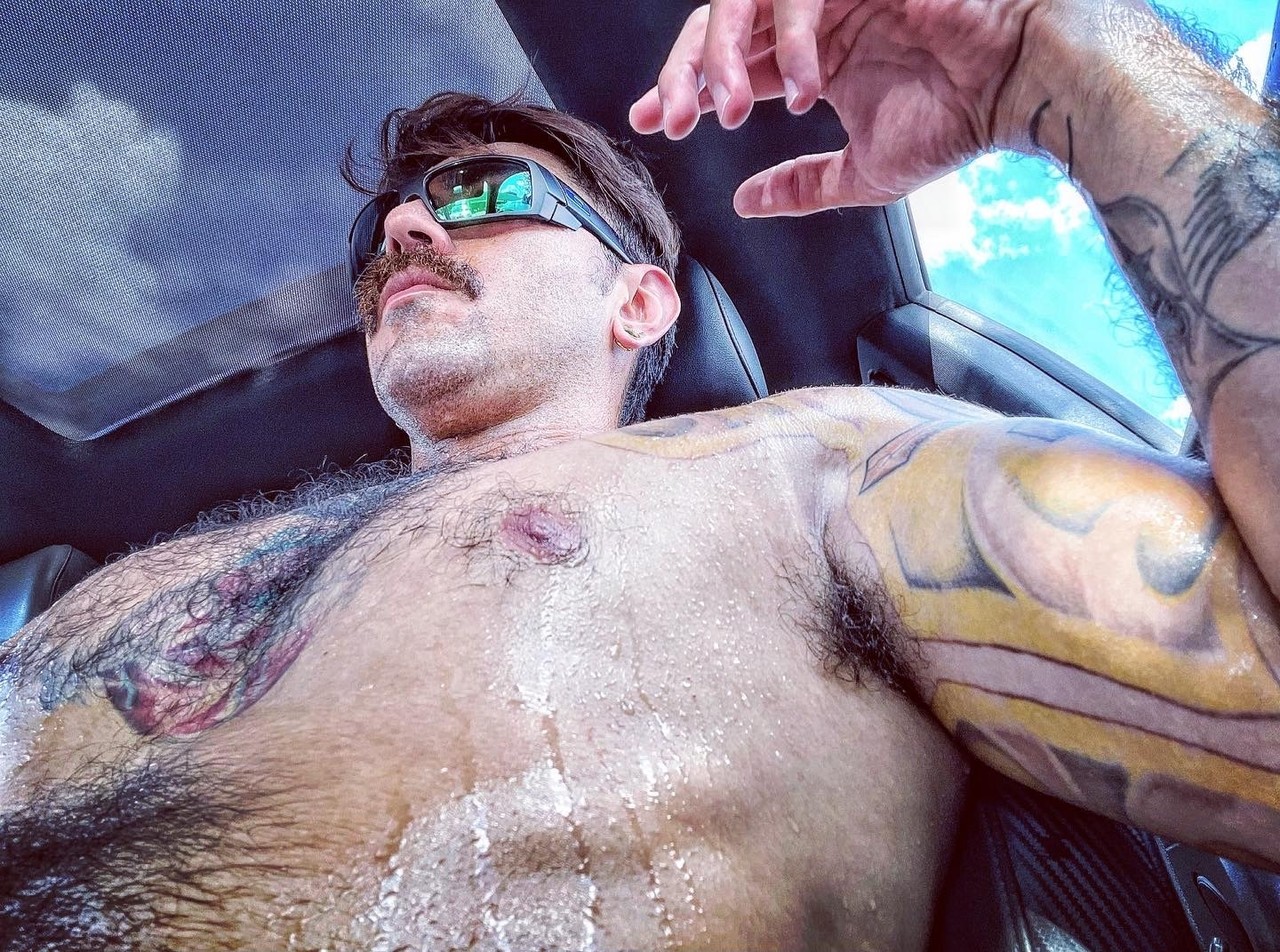 𝕒𝕔𝕠𝕗𝕗𝕞𝕒𝕟𝕡𝕙𝕠𝕥𝕠𝕘𝕣𝕒𝕡𝕙𝕪 at onlyfans