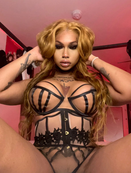 FemDom Goddess 😈