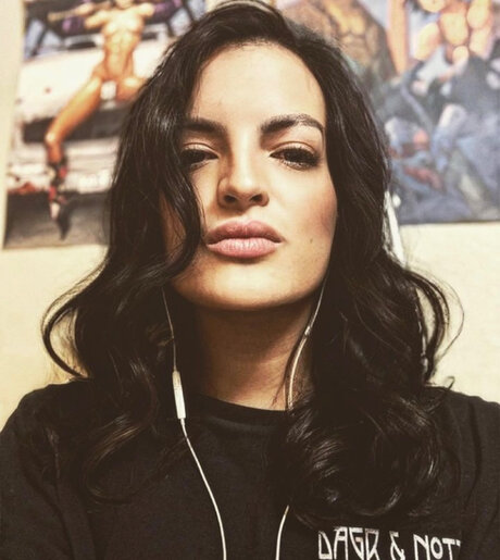 Cassie H. - onlyfans