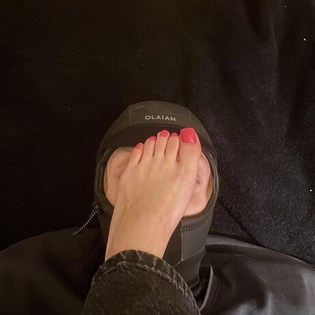 __carlafeet