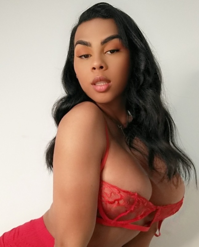 Isadora Maia at onlyfans