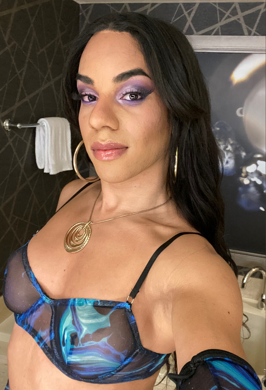 Gold'n Rose at onlyfans