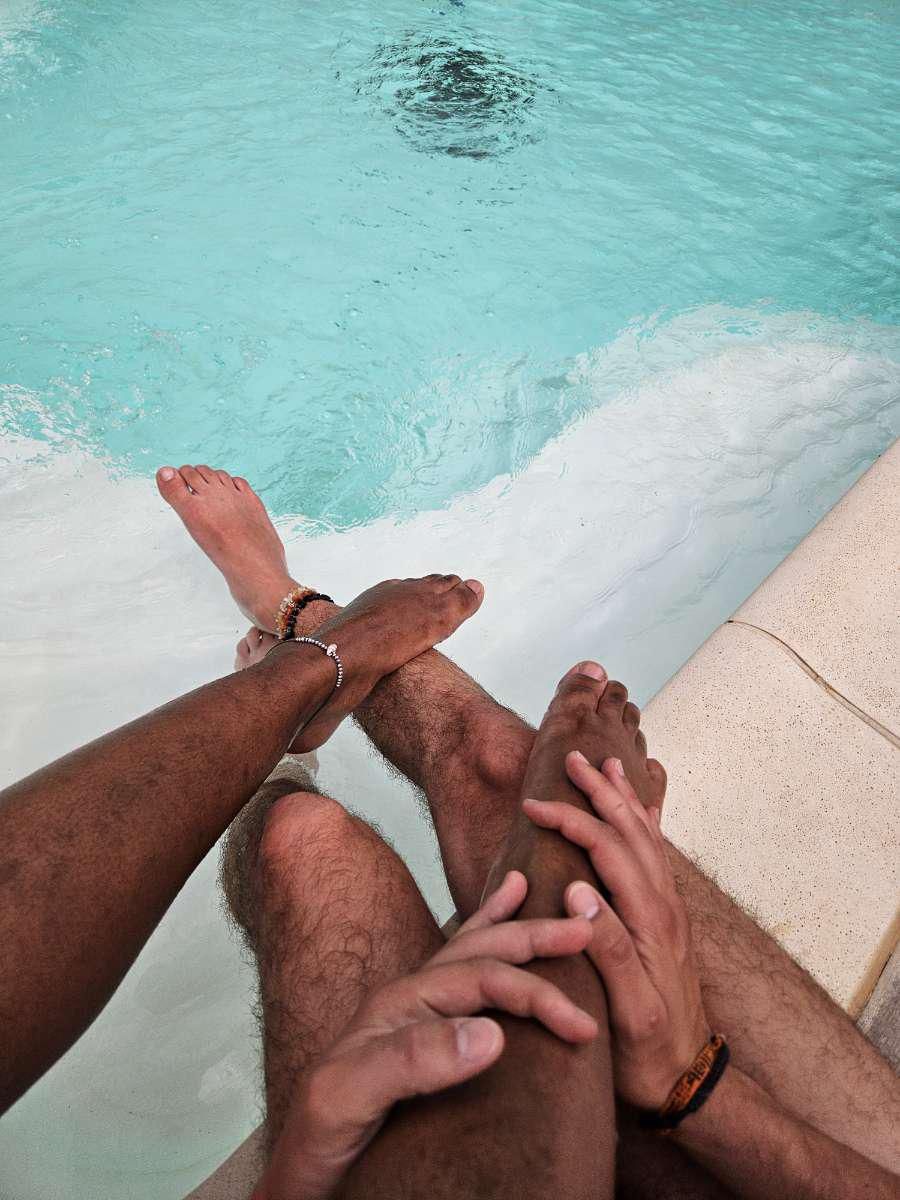 Multifeets at mym