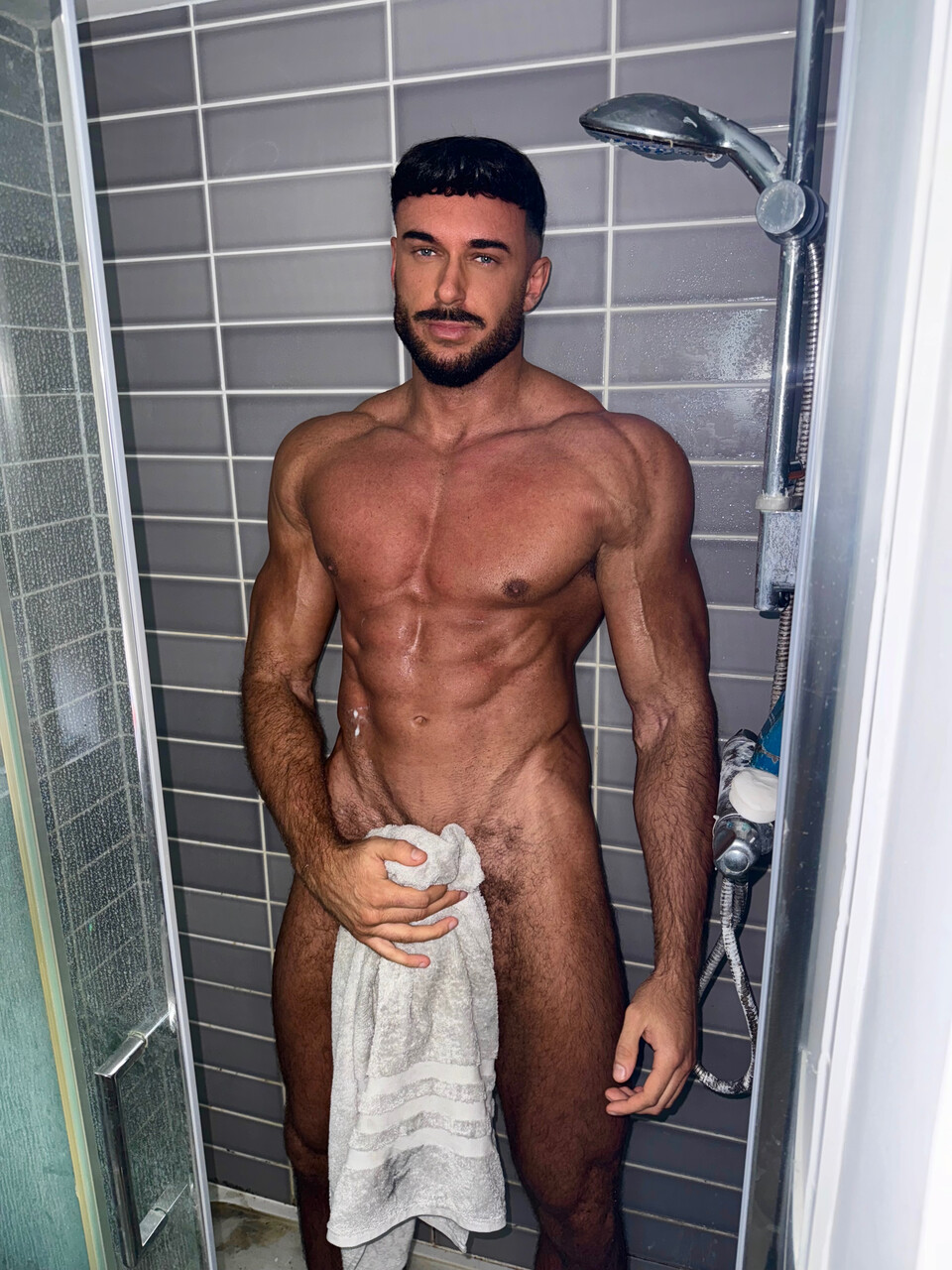 Jake Herbert at onlyfans