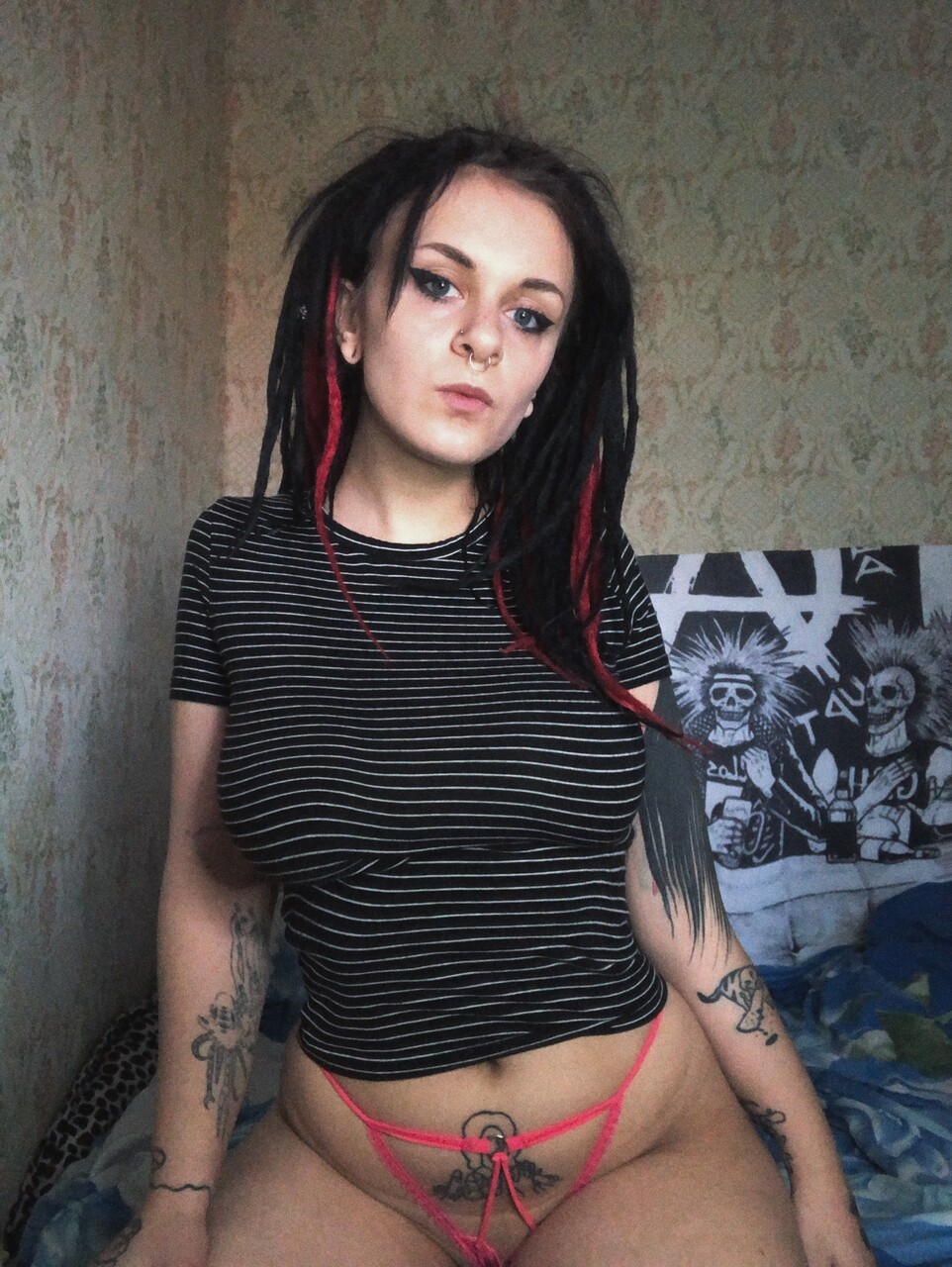 𝕸𝖆𝖓𝖎𝖆 𝖋𝖗𝖊𝖊 at onlyfans