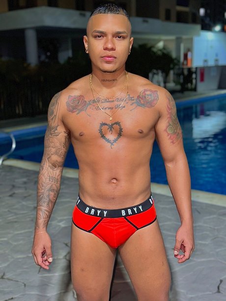 JULIÁN  COLOMBIA BOY 🇨🇴