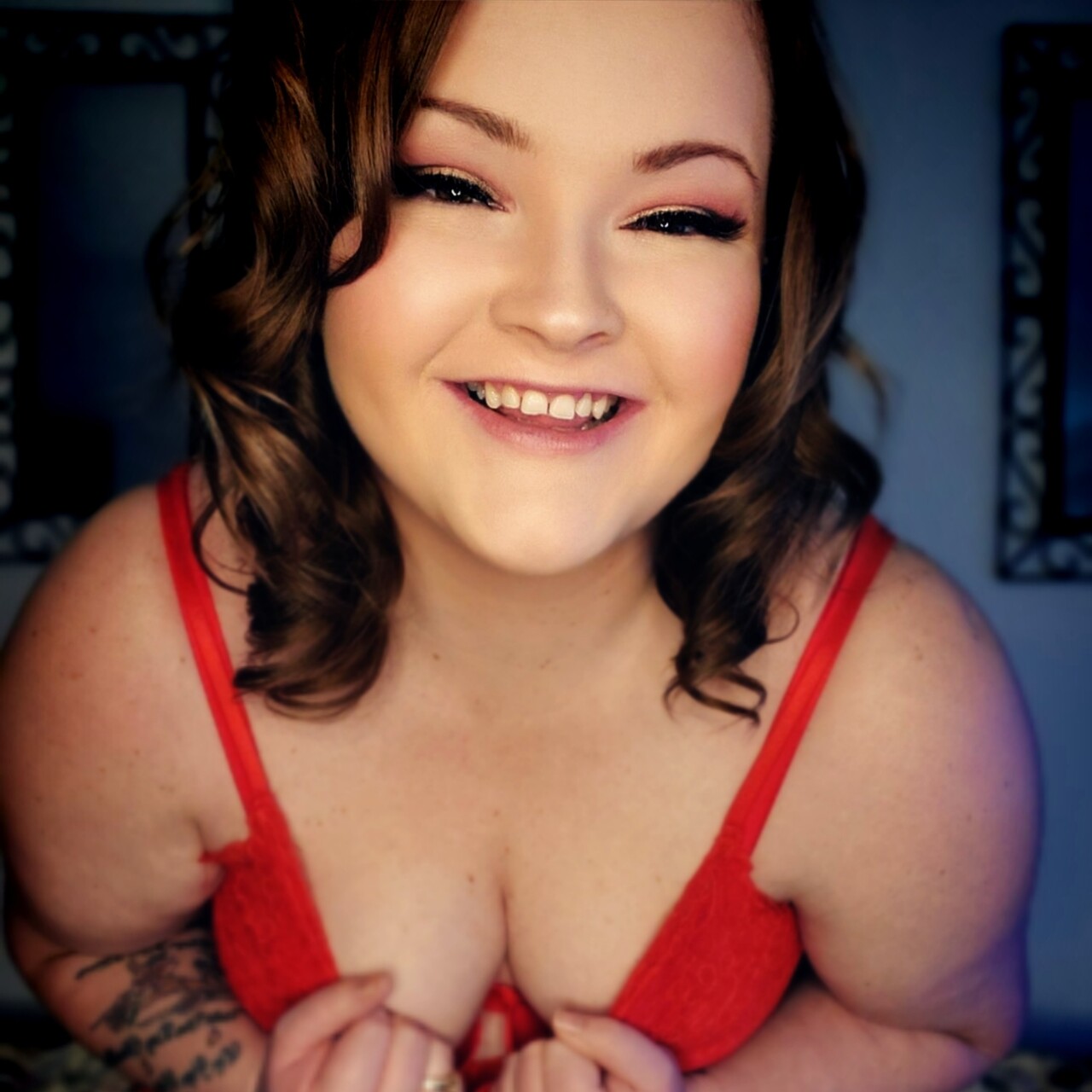 Katie Swallowz at onlyfans