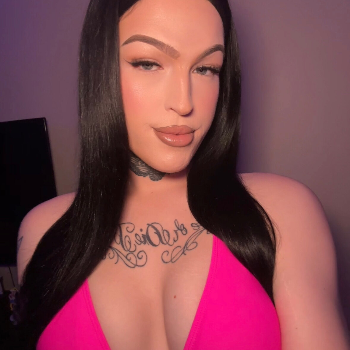 Violet 💜 at onlyfans