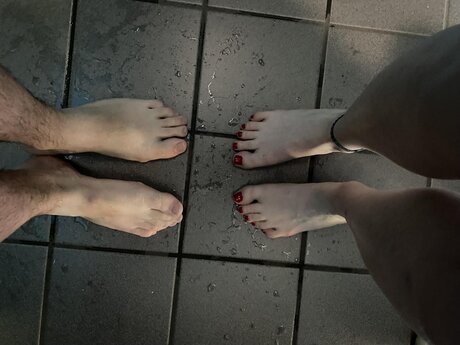 Feetlove025