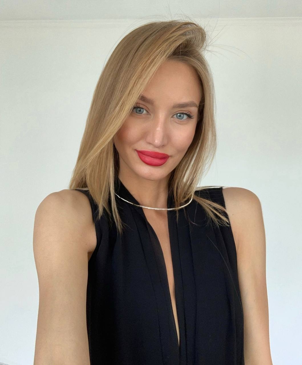 Super Anny with a lot of talent 🔞🍓 at onlyfans