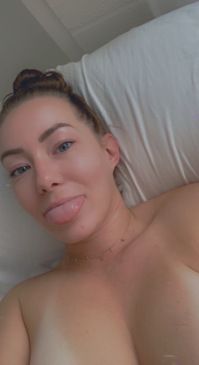 SoftLavenderBunny at onlyfans