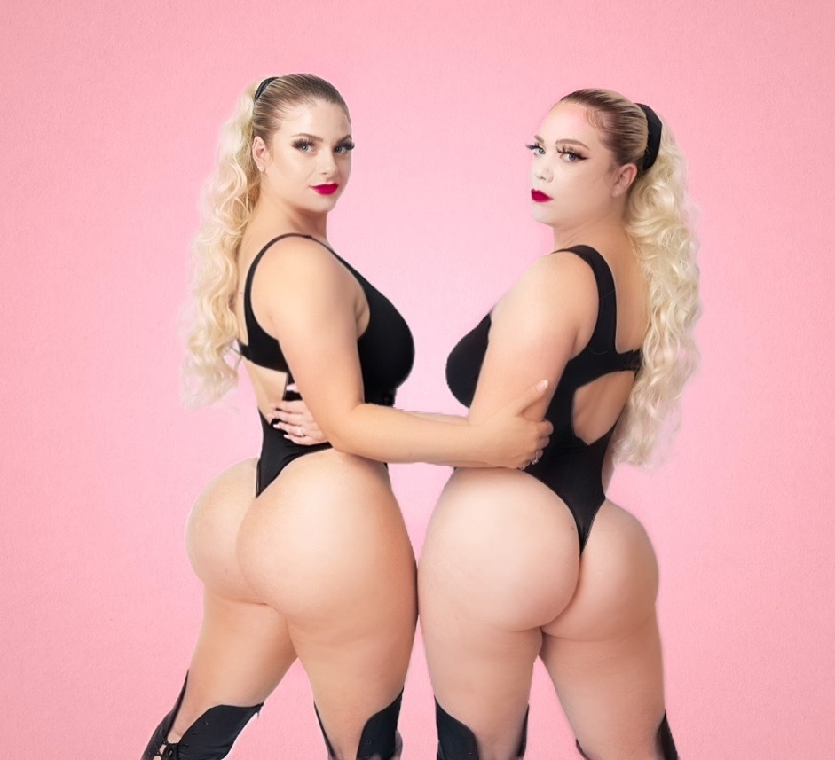 Smash Sisters at onlyfans