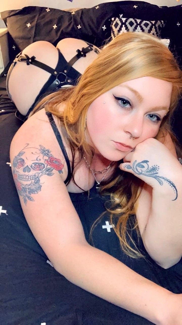 GirlNextDoor at onlyfans
