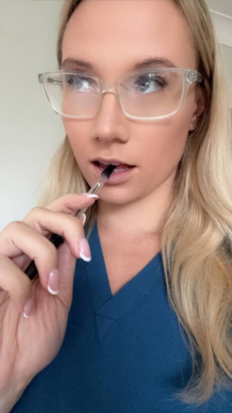 NURSE JENNY 👩‍⚕️